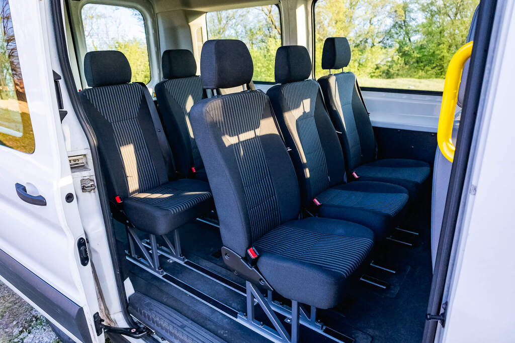 Ford Transit 8+1 minibus for rent in Cluj-Napoca — view 5