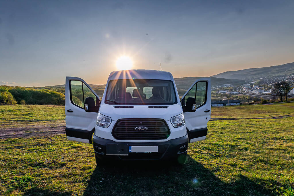 Ford Transit 8+1 minibus for rent in Cluj-Napoca — view 9